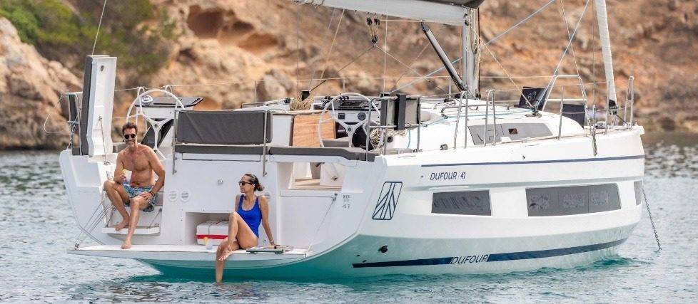 Luka (Dufour 41): sailing yacht for bareboat charter, Adaköy Marina